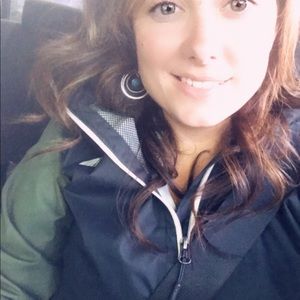 Meet your Posher, Terra